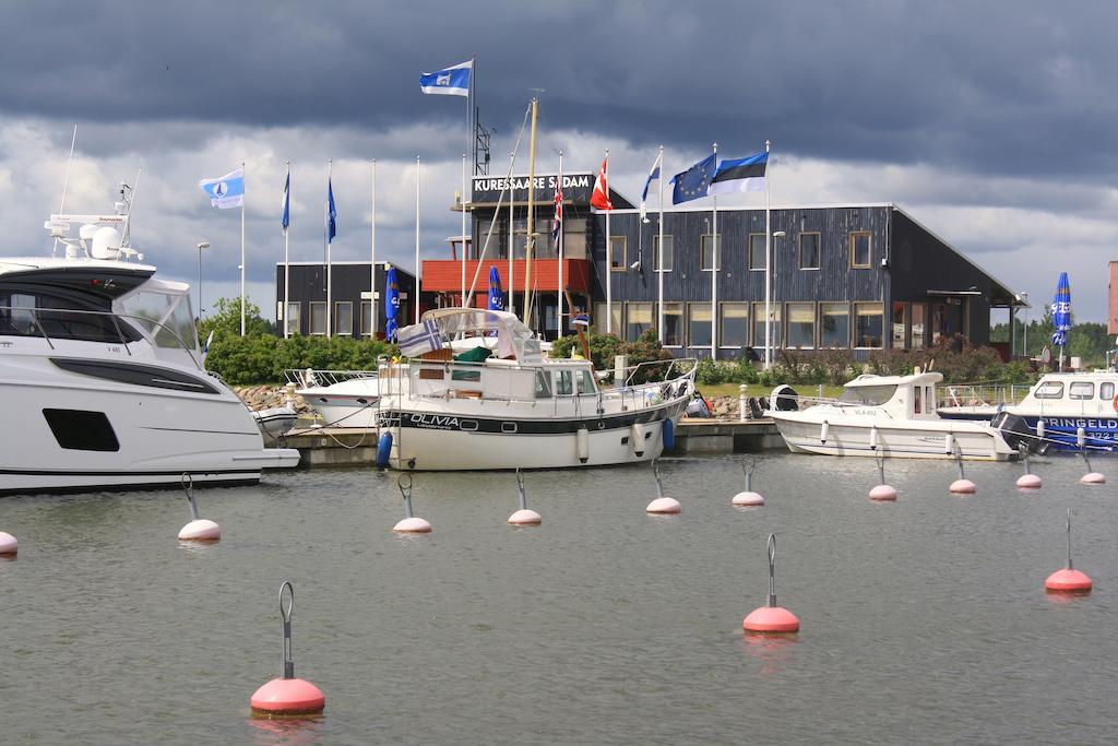 Kuressaare Marina Apartment Zimmer foto